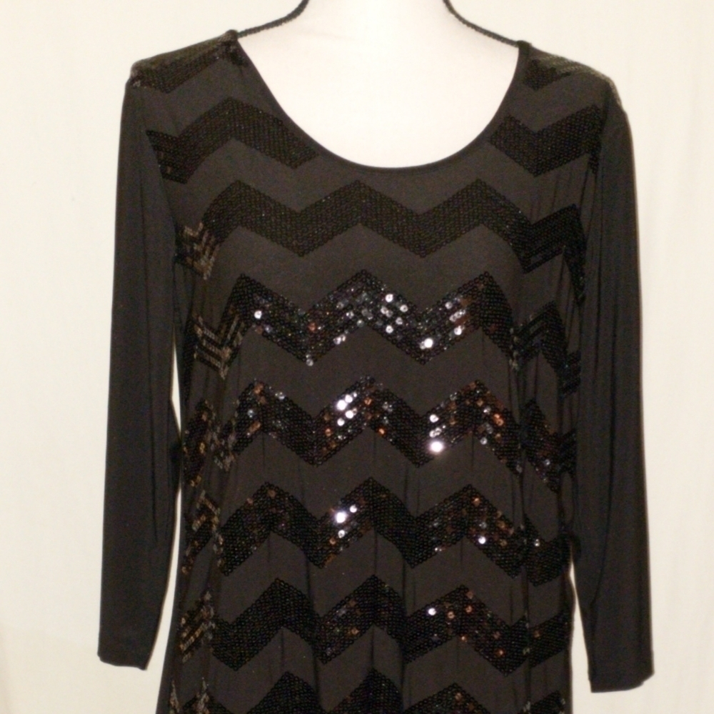 𝅺CATO Black Sequin Top